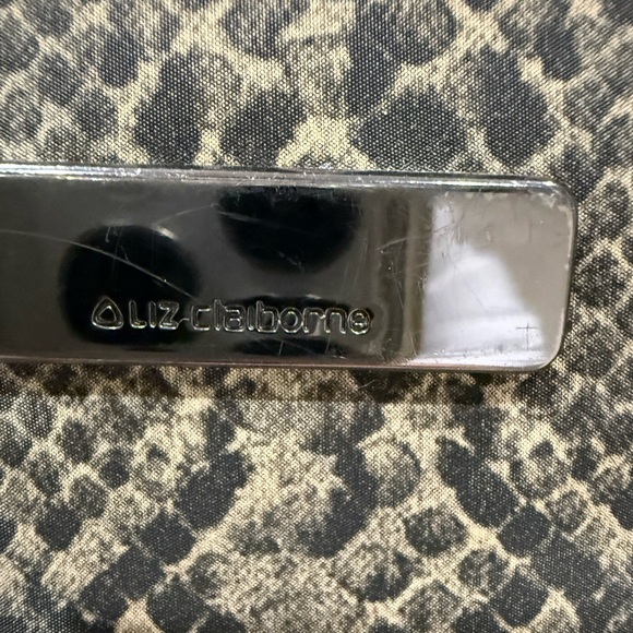 Liz Claiborne vintage rare snakeskin handbag purse vinyl material tan and black. - Picture 10 of 10